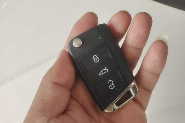 Used Volkswagen Tiguan L 2021 280TSI Automatic Two-Wheel Drive Smart Edition Vehicle Key