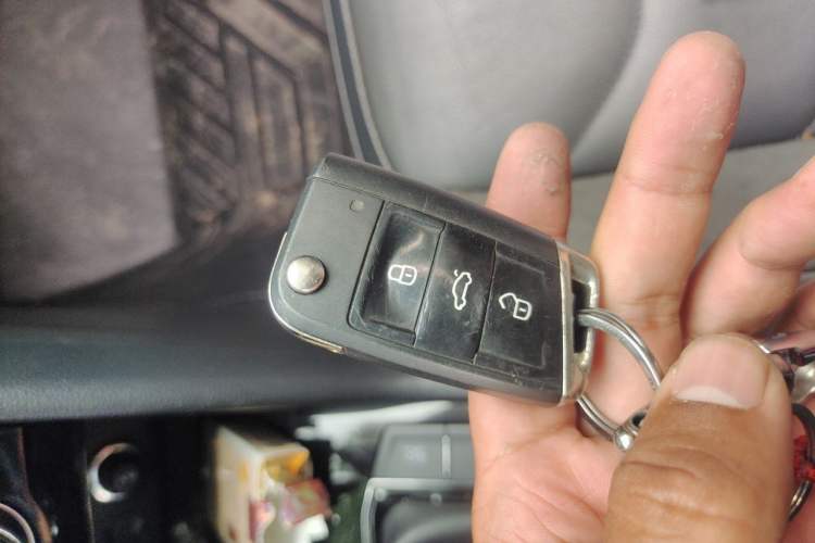 Used Volkswagen Tiguan L 2021 330TSI Automatic Two-Wheel Drive Smart Edition Vehicle Key