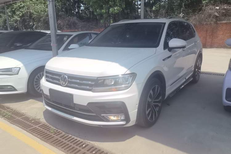 Used Volkswagen Tiguan L 2021 330TSI Automatic Two-Wheel Drive R-Line Enhanced Edition Guazi used car, China used car export, Used car for sale, Used  cars, Cheapest cars for sale