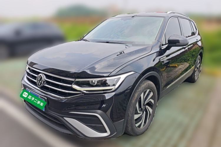 Used Volkswagen Tiguan L 2022 330TSI Automatic Two-Wheel Drive Smart Edition Guazi used car, China used car export, Used car for sale, Used Volkswagen cars, Cheapest cars for sale