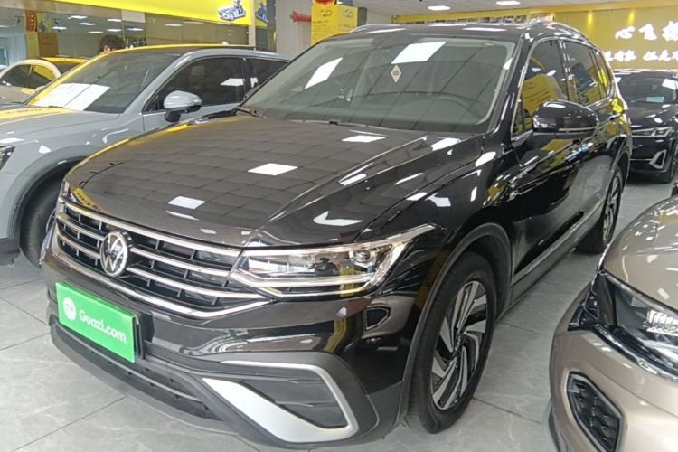 Used Volkswagen Tiguan L 2022 330TSI Automatic Two-Wheel Drive Smart Edition Guazi used car, China used car export, Used car for sale, Used cars, Cheapest cars for sale