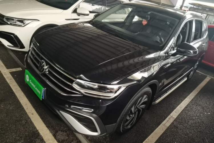 Used Volkswagen Tiguan L 2022 330TSI Automatic Two-Wheel Drive Smart Edition Guazi used car, China used car export, Used car for sale, Used cars, Cheapest cars for sale