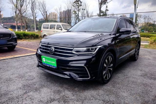 Ojetý Volkswagen Tiguan L 2022 330TSI Automatic Two-Wheel Drive R-Line Enhanced Edition