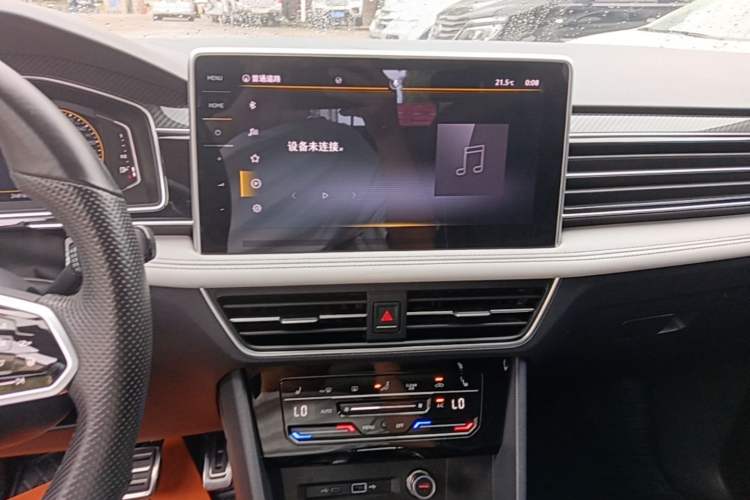 Used Volkswagen Tiguan L 2022 330TSI Automatic Two-Wheel Drive R-Line Enhanced Edition Audio And AC Panel