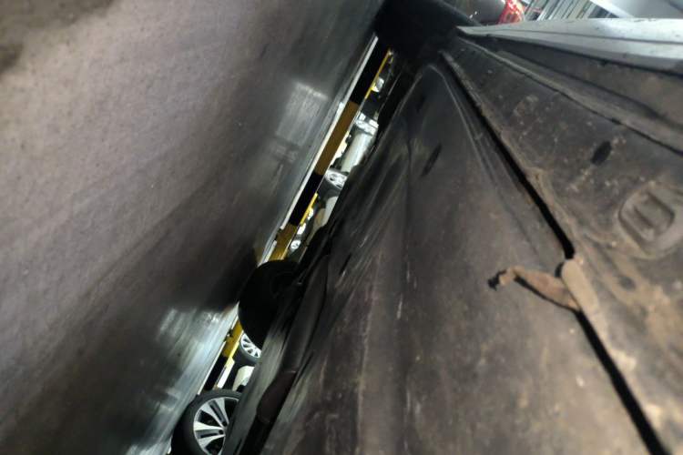 Used Volkswagen Tiguan L 2022 330TSI Automatic Two-Wheel Drive Smart Edition Chassis Front Right