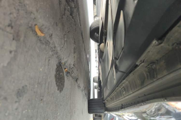 Used Volkswagen Tiguan L 2022 330TSI Automatic Two-Wheel Drive R-Line Flagship Edition Chassis Rear Right