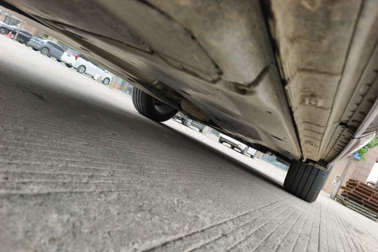 Used Volkswagen Tiguan L 2022 330TSI Automatic Two-Wheel Drive R-Line Enhanced Edition Chassis Rear Right