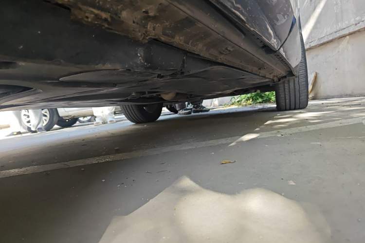 Used Volkswagen Tiguan L 2022 330TSI Automatic Two-Wheel Drive R-Line Enhanced Edition Chassis Rear Right