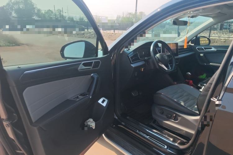 Used Volkswagen Tiguan L 2022 330TSI Automatic Two-Wheel Drive R-Line Flagship Edition Driver Seat