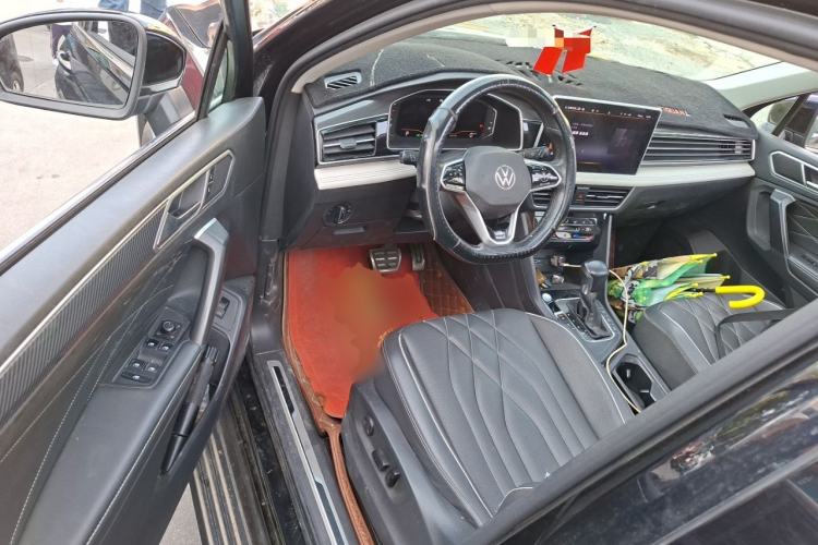 Used Volkswagen Tiguan L 2022 330TSI Automatic Two-Wheel Drive R-Line Enhanced Edition Driver Seat