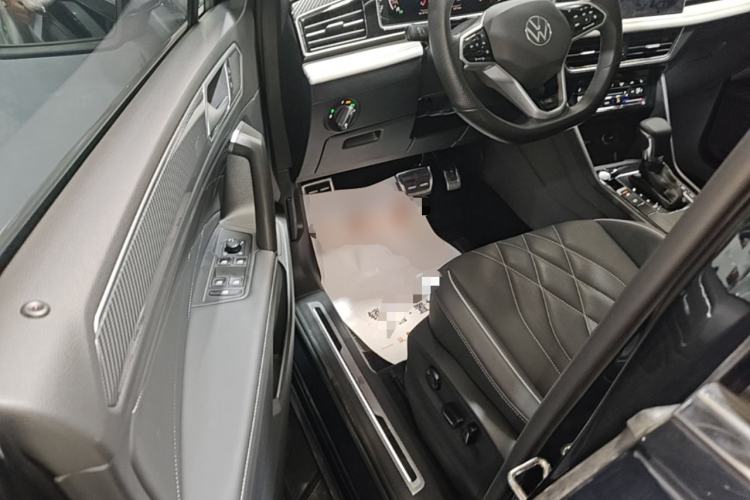 Used Volkswagen Tiguan L 2022 330TSI Automatic Two-Wheel Drive R-Line Enhanced Edition Driver Seat