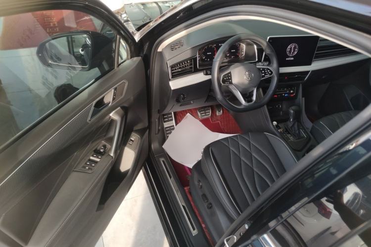 Used Volkswagen Tiguan L 2022 330TSI Automatic Two-Wheel Drive R-Line Enhanced Edition Driver Seat