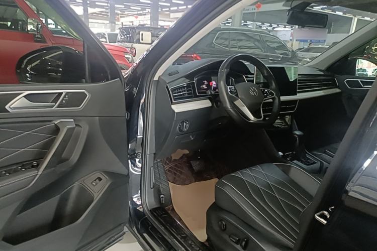 Used Volkswagen Tiguan L 2022 330TSI Automatic Two-Wheel Drive Smart Edition Driver Seat