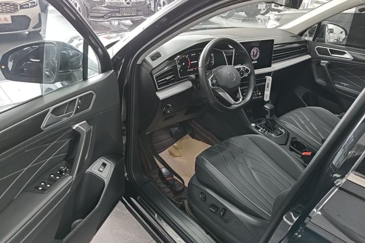 Used Volkswagen Tiguan L 2022 330TSI Automatic Two-Wheel Drive Smart Edition Driver Seat