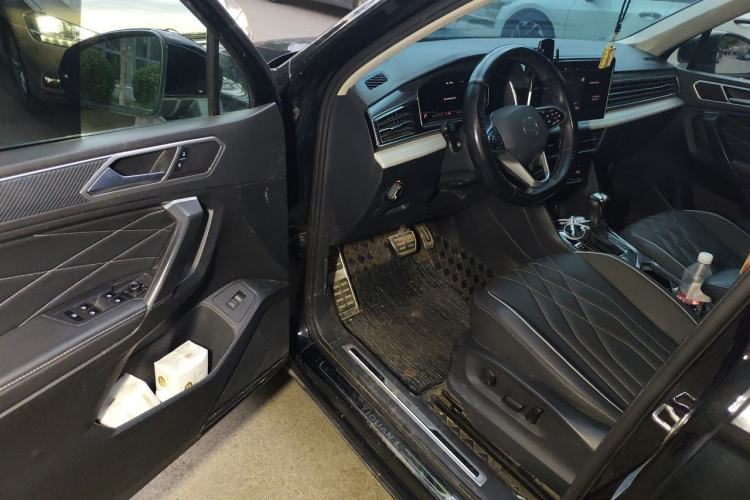 Used Volkswagen Tiguan L 2022 330TSI Automatic Two-Wheel Drive R-Line Enhanced Edition Driver Seat