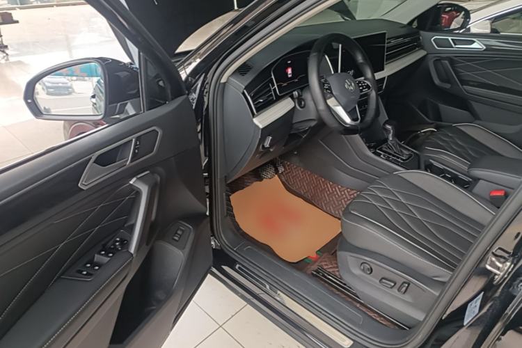Used Volkswagen Tiguan L 2022 330TSI Automatic Two-Wheel Drive Smart Edition Driver Seat