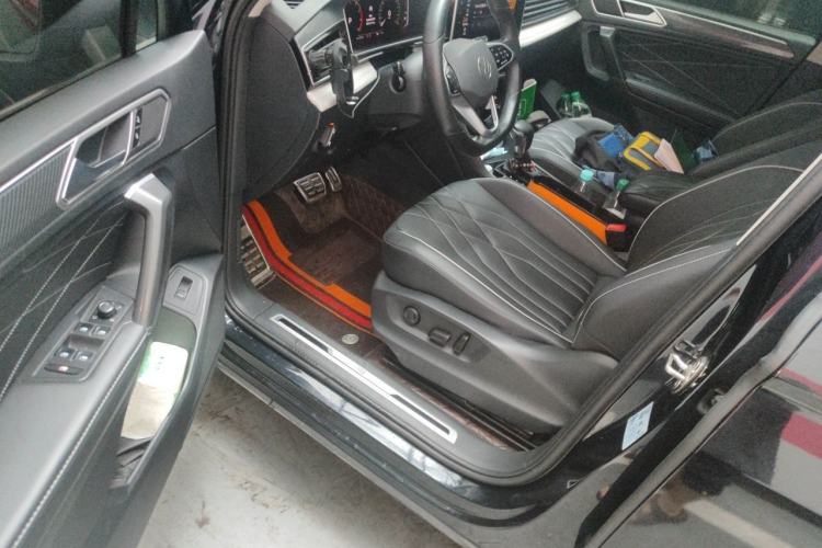Used Volkswagen Tiguan L 2022 330TSI Automatic Two-Wheel Drive R-Line Enhanced Edition Driver Seat