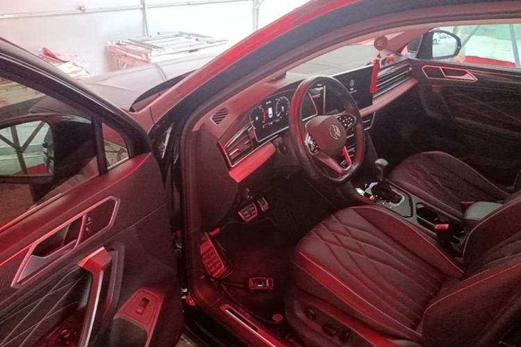 Used Volkswagen Tiguan L 2022 330TSI Automatic Two-Wheel Drive R-Line Enhanced Edition Driver Seat