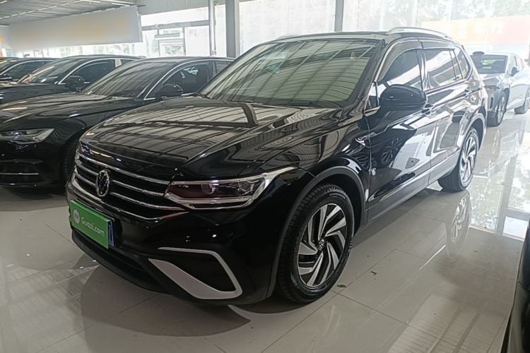 Used Volkswagen Tiguan L 2022 330TSI Automatic Two-Wheel Drive Smart Edition Guazi used car, China used car export, Used car for sale, Used  cars, Cheapest cars for sale