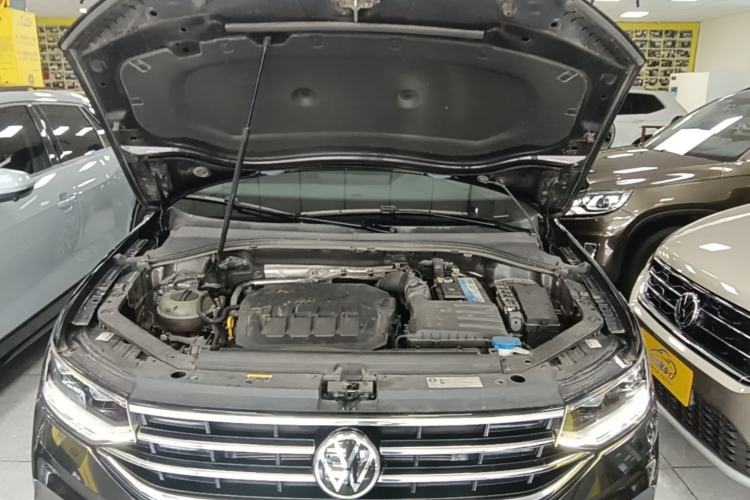 Used Volkswagen Tiguan L 2022 330TSI Automatic Two-Wheel Drive Smart Edition Engine Bay