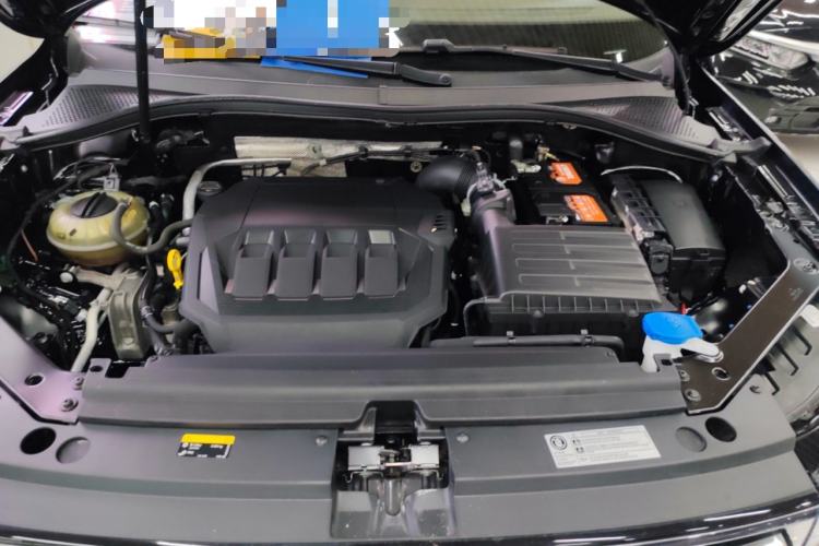 Used Volkswagen Tiguan L 2022 330TSI Automatic Two-Wheel Drive R-Line Enhanced Edition Engine Bay