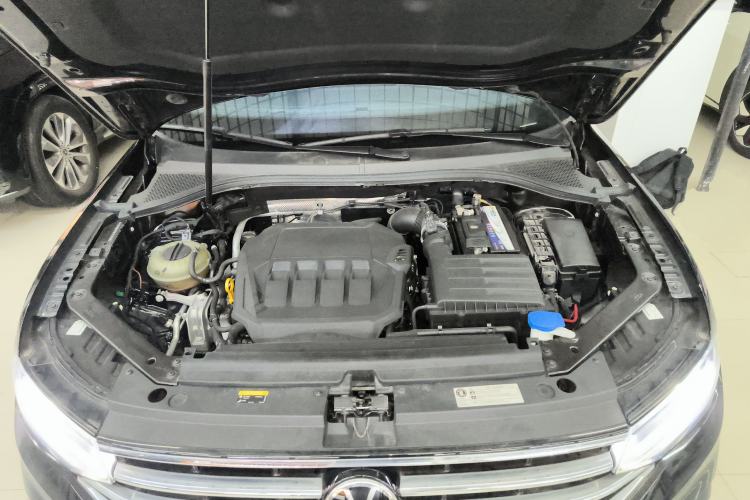 Used Volkswagen Tiguan L 2022 330TSI Automatic Two-Wheel Drive Smart Edition Engine Bay