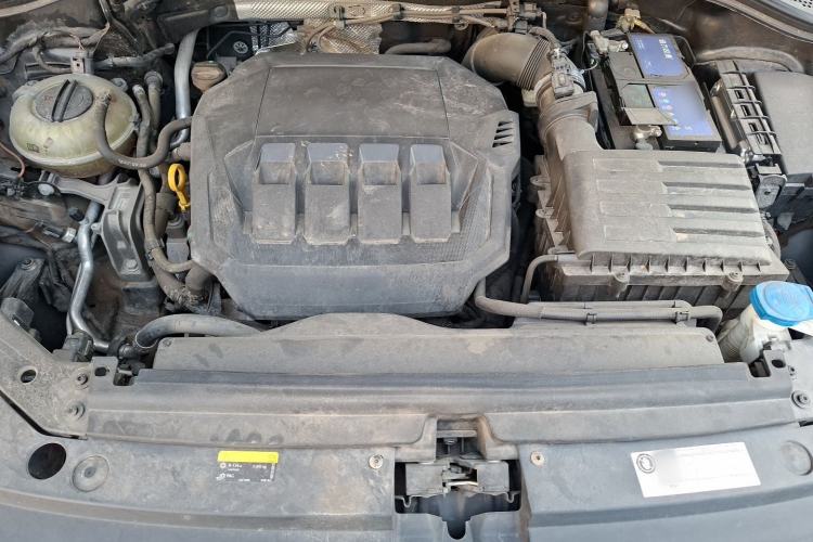 Used Volkswagen Tiguan L 2022 330TSI Automatic Two-Wheel Drive R-Line Enhanced Edition Engine Bay