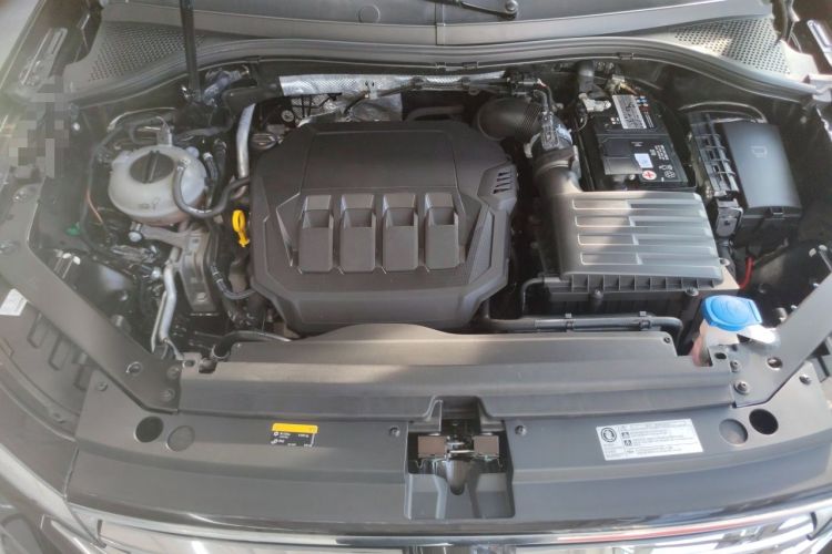 Used Volkswagen Tiguan L 2022 330TSI Automatic Two-Wheel Drive R-Line Enhanced Edition Engine Bay