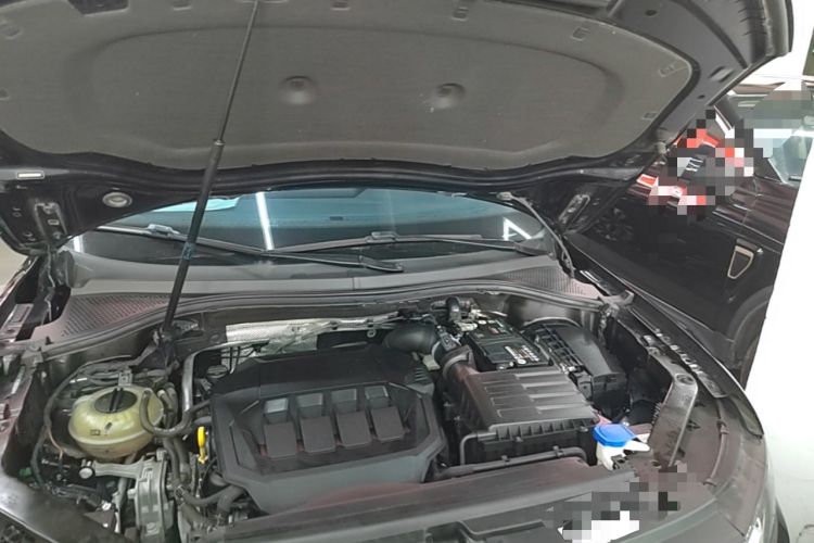 Used Volkswagen Tiguan L 2022 330TSI Automatic Two-Wheel Drive R-Line Flagship Edition Engine Bay
