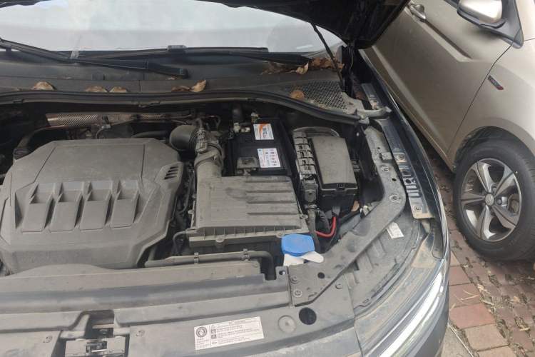 Used Volkswagen Tiguan L 2022 330TSI Automatic Two-Wheel Drive R-Line Enhanced Edition Engine Bay Left