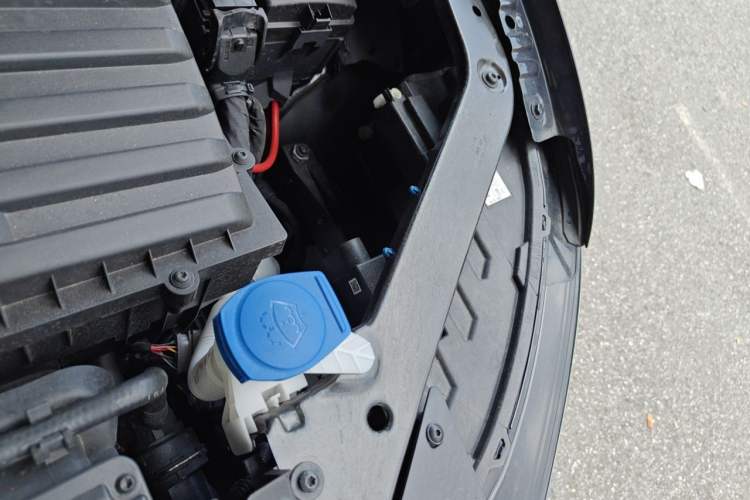 Used Volkswagen Tiguan L 2022 330TSI Automatic Two-Wheel Drive Smart Edition Engine Bay Left