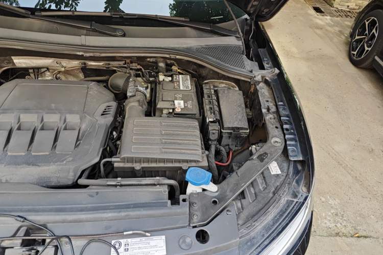 Used Volkswagen Tiguan L 2022 330TSI Automatic Two-Wheel Drive Smart Edition Engine Bay Left