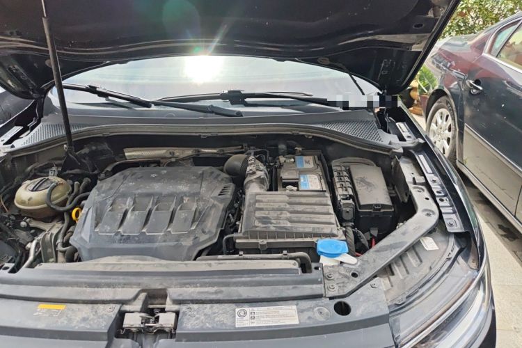 Used Volkswagen Tiguan L 2022 330TSI Automatic Two-Wheel Drive R-Line Enhanced Edition Engine Bay Left
