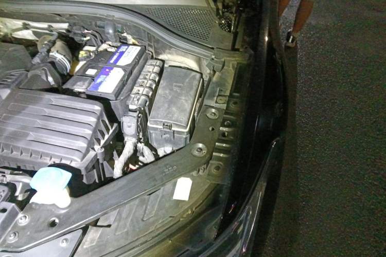Used Volkswagen Tiguan L 2022 330TSI Automatic Two-Wheel Drive Smart Edition Engine Bay Left