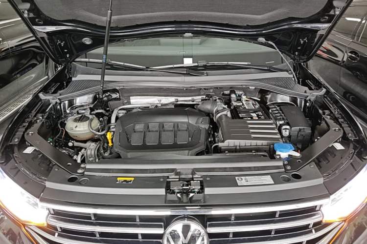 Used Volkswagen Tiguan L 2022 330TSI Automatic Two-Wheel Drive Smart Edition Engine Bay