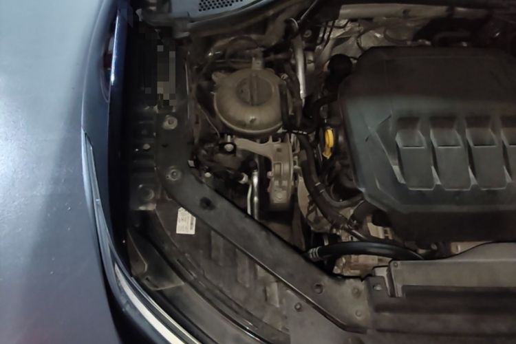 Used Volkswagen Tiguan L 2022 330TSI Automatic Two-Wheel Drive Smart Edition Engine Bay Right