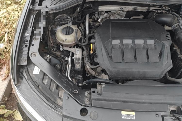 Used Volkswagen Tiguan L 2022 330TSI Automatic Two-Wheel Drive R-Line Enhanced Edition Engine Bay Right