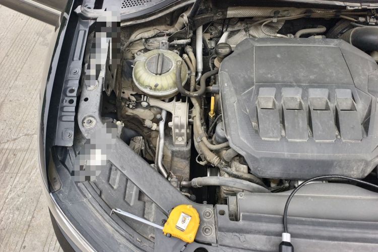 Used Volkswagen Tiguan L 2022 330TSI Automatic Two-Wheel Drive R-Line Enhanced Edition Engine Bay Right