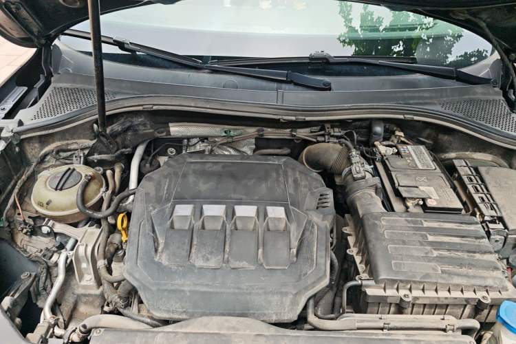 Used Volkswagen Tiguan L 2022 330TSI Automatic Two-Wheel Drive Smart Edition Engine Bay