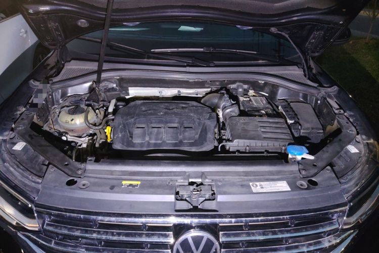 Used Volkswagen Tiguan L 2022 330TSI Automatic Two-Wheel Drive R-Line Enhanced Edition Engine Bay