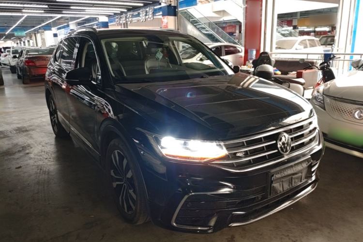 Used Volkswagen Tiguan L 2022 330TSI Automatic Two-Wheel Drive R-Line Enhanced Edition Exterior 1