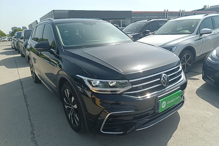Used Volkswagen Tiguan L 2022 380TSI Automatic All-Wheel Drive R-Line Enhanced Comfort 7-Seater Exterior 1