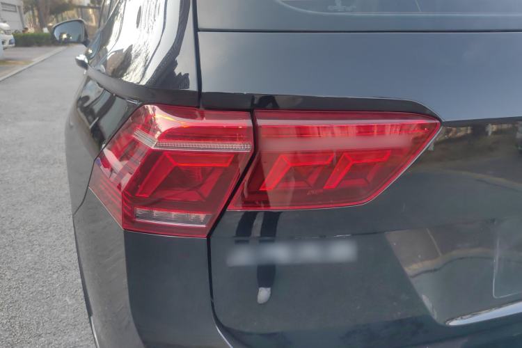 Used Volkswagen Tiguan L 2022 330TSI Automatic Two-Wheel Drive R-Line Enhanced Edition Exterior 1