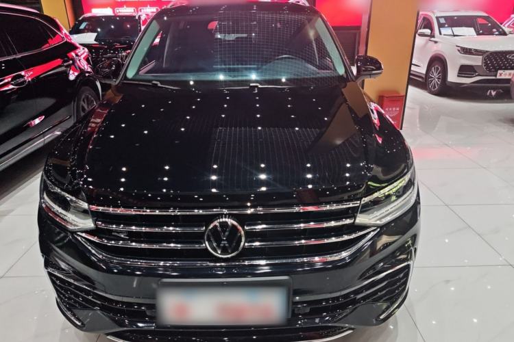 Used Volkswagen Tiguan L 2022 330TSI Automatic Two-Wheel Drive R-Line Enhanced Edition Exterior 1