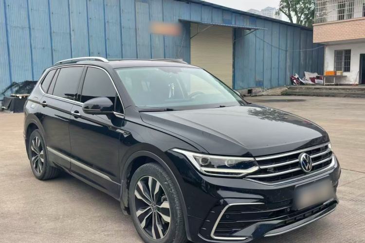 Used Volkswagen Tiguan L 2022 330TSI Automatic Two-Wheel Drive R-Line Enhanced Edition Exterior 2