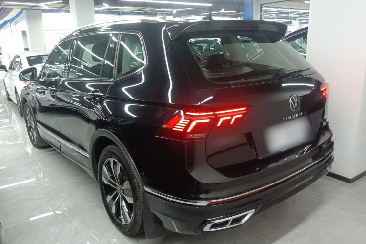 Used Volkswagen Tiguan L 2022 330TSI Automatic Two-Wheel Drive R-Line Enhanced Edition Exterior 2
