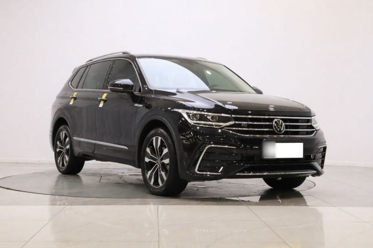 Used Volkswagen Tiguan L 2022 330TSI Automatic Two-Wheel Drive R-Line Enhanced Edition Exterior 2