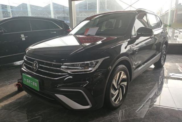 Ojetý Volkswagen Tiguan L 2022 330TSI Automatic Two-Wheel Drive Smart Edition