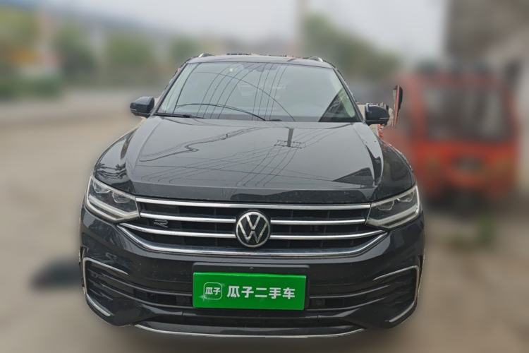 Used Volkswagen Tiguan L 2022 330TSI Automatic Two-Wheel Drive R-Line Enhanced Edition Front