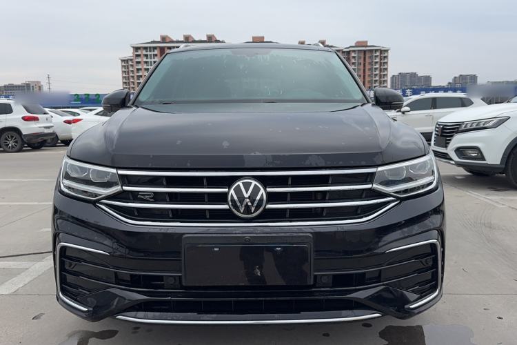 Used Volkswagen Tiguan L 2022 330TSI Automatic Two-Wheel Drive R-Line Enhanced Edition Front